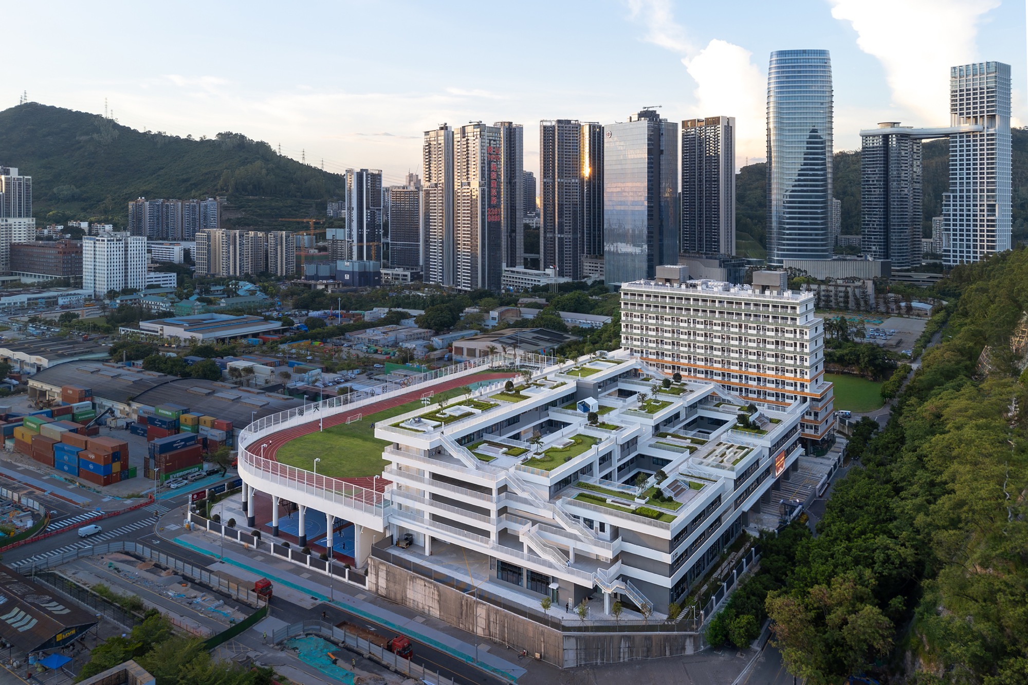 The Nanshan Affiliated School of Beijing Normal University by Z&Z STUDIO 2