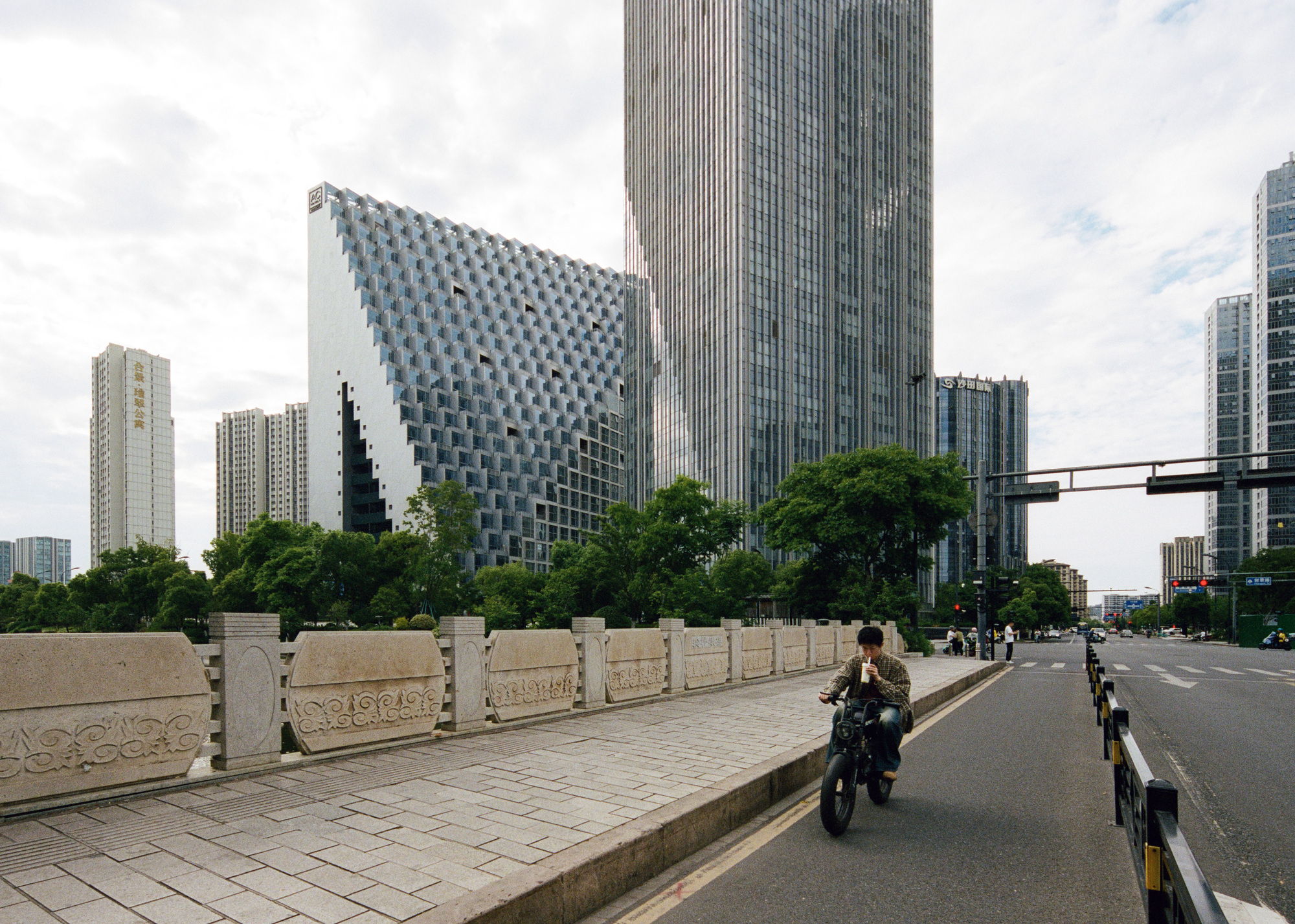 Hangzhou Prism by OMA 4