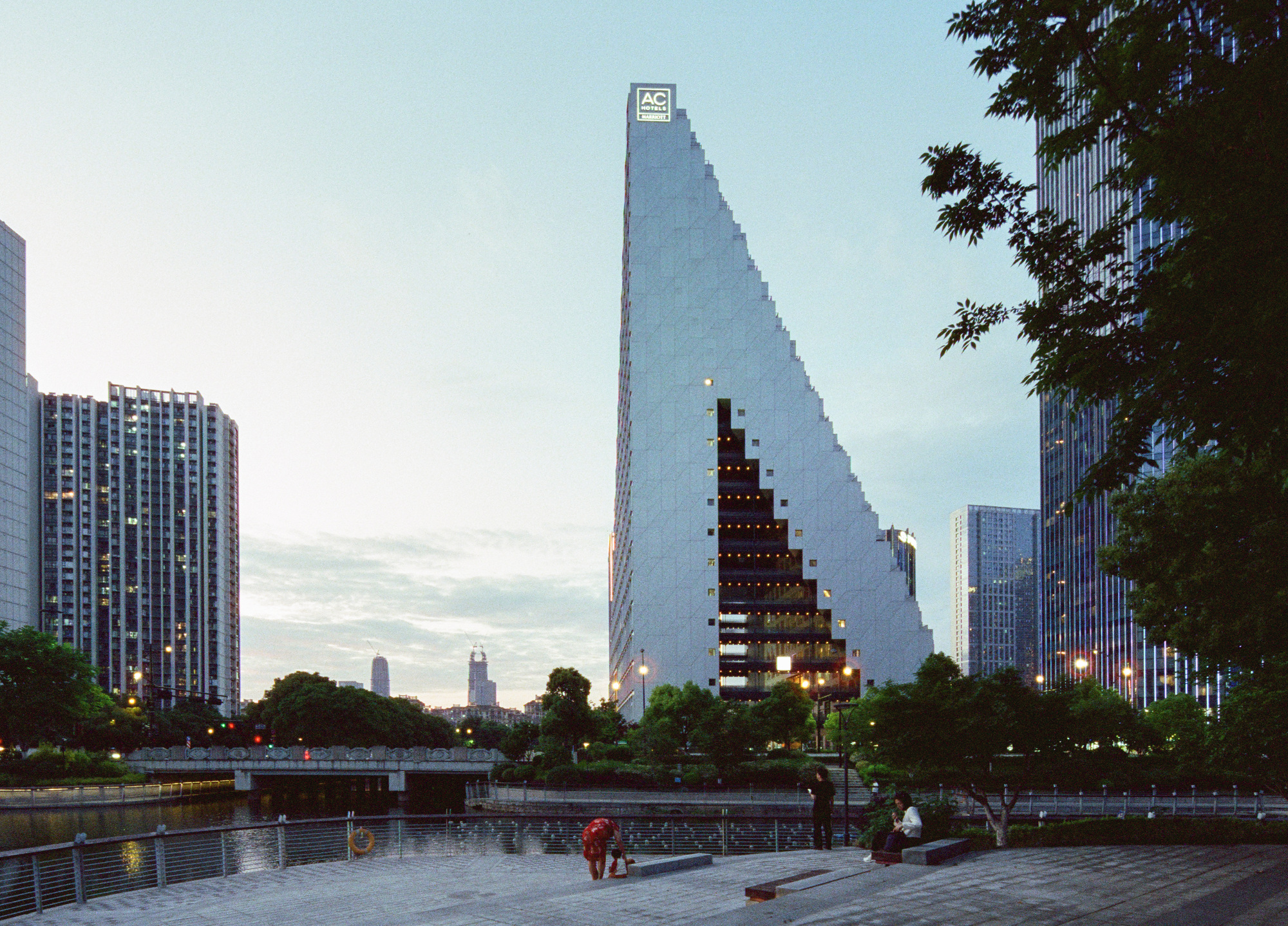 Hangzhou Prism by OMA 3