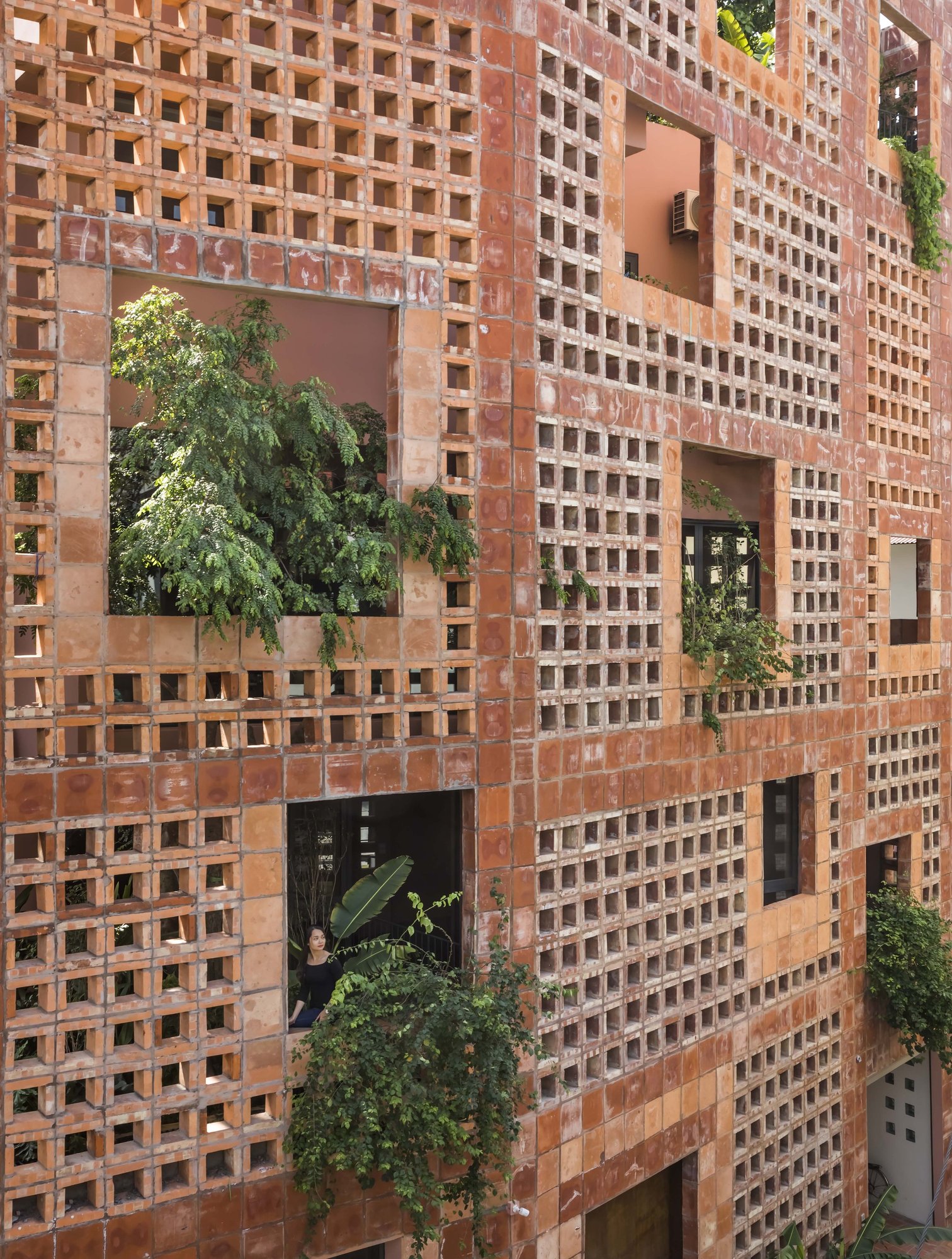 Bat Trang House 벽돌 파사드 클로즈업