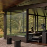 Howqua River Lodge 실내외 경계 라운지