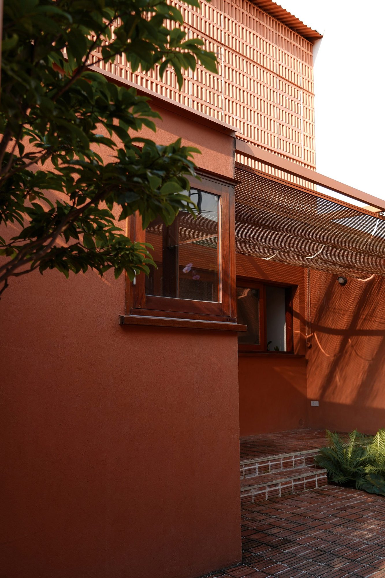 terracotta breath house danang exterior