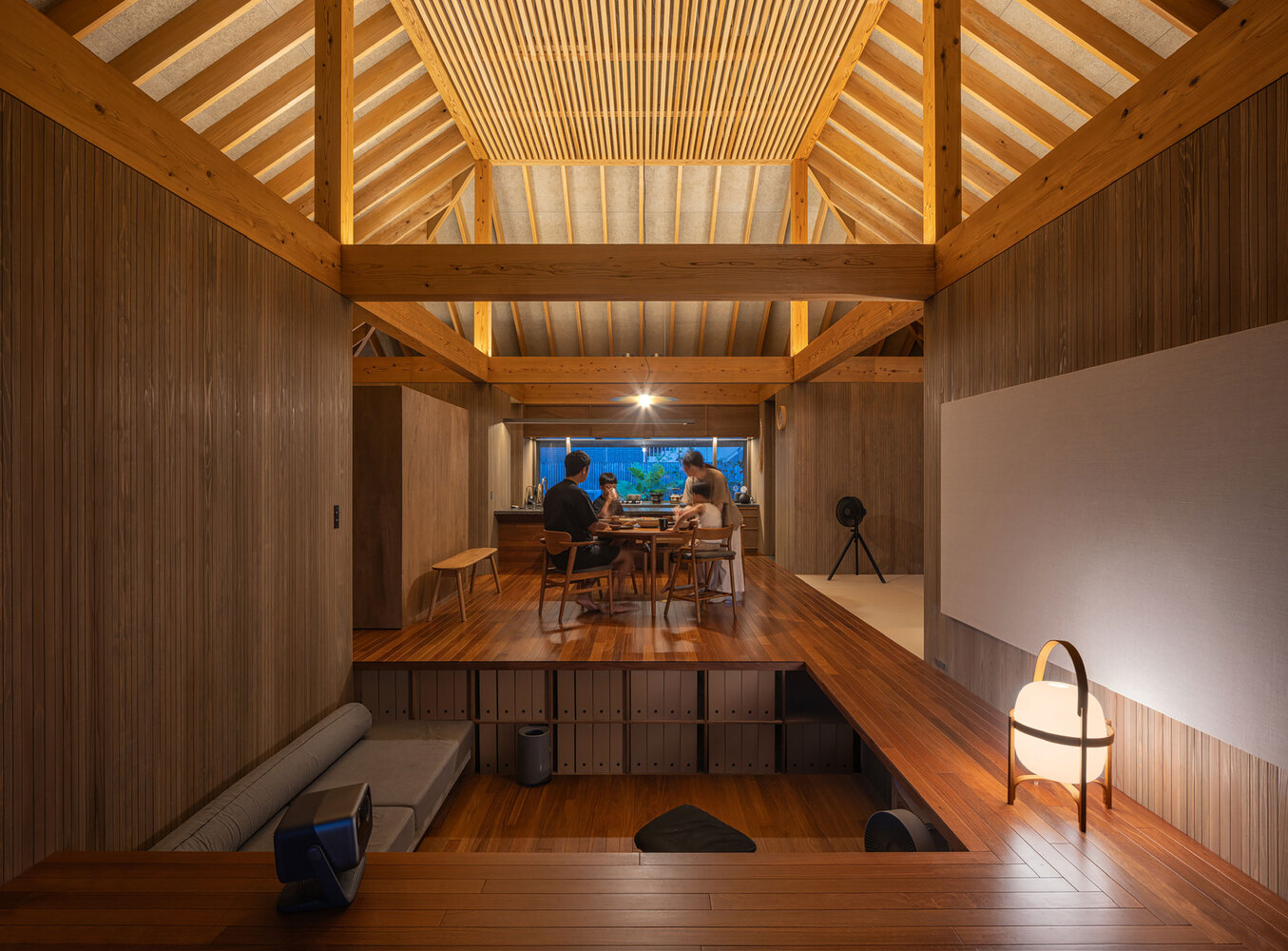 태풍이 와도 끄떡없는 목조 섬집, Amami House