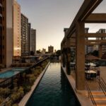 노을에 물든 Riverside Tolive 옥상 랩풀