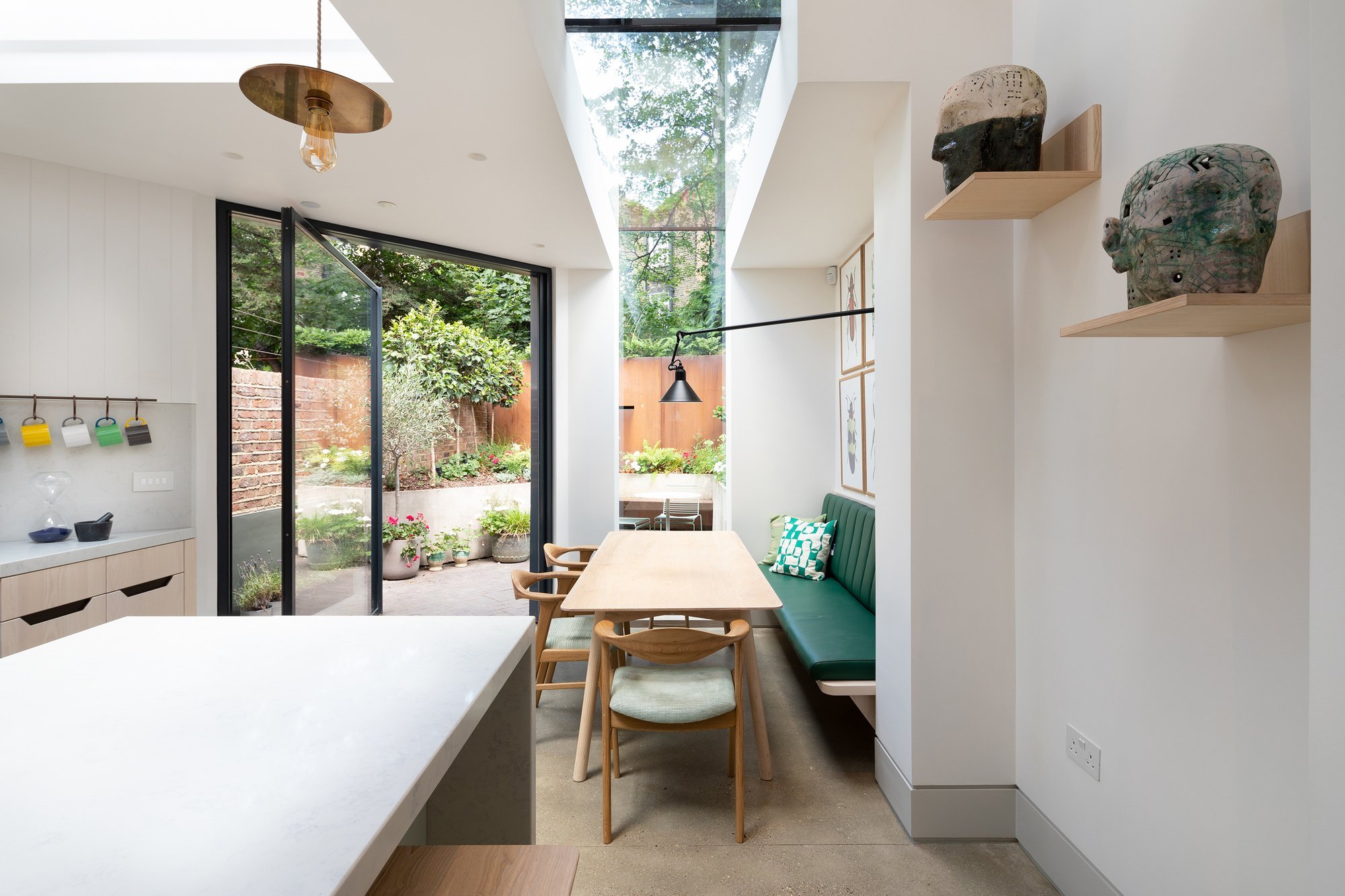 signal house dining nook